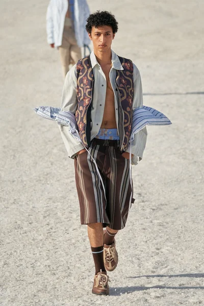 Look 41